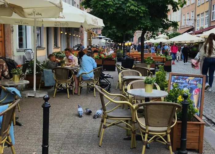 Pallas فندق مبيت وإفطار