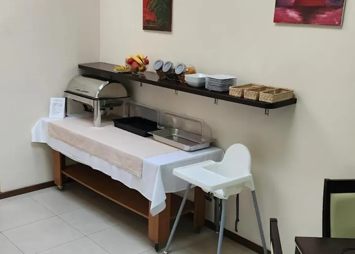 Pallas فندق مبيت وإفطار 3*